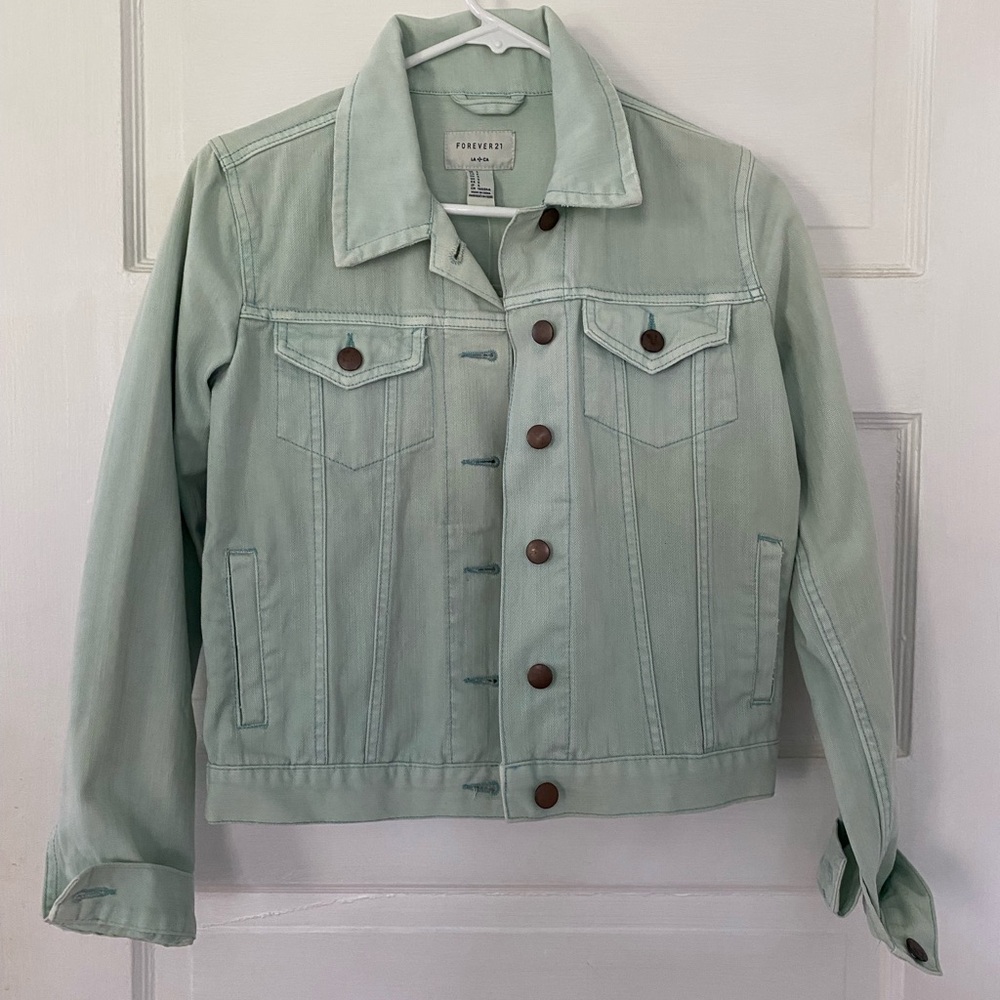 Forever 21 NWT Jean Jacket S